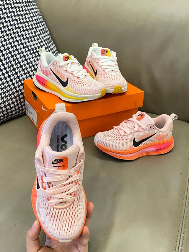 Nike VOMERO18 children's Shoes: seller detail photo 11