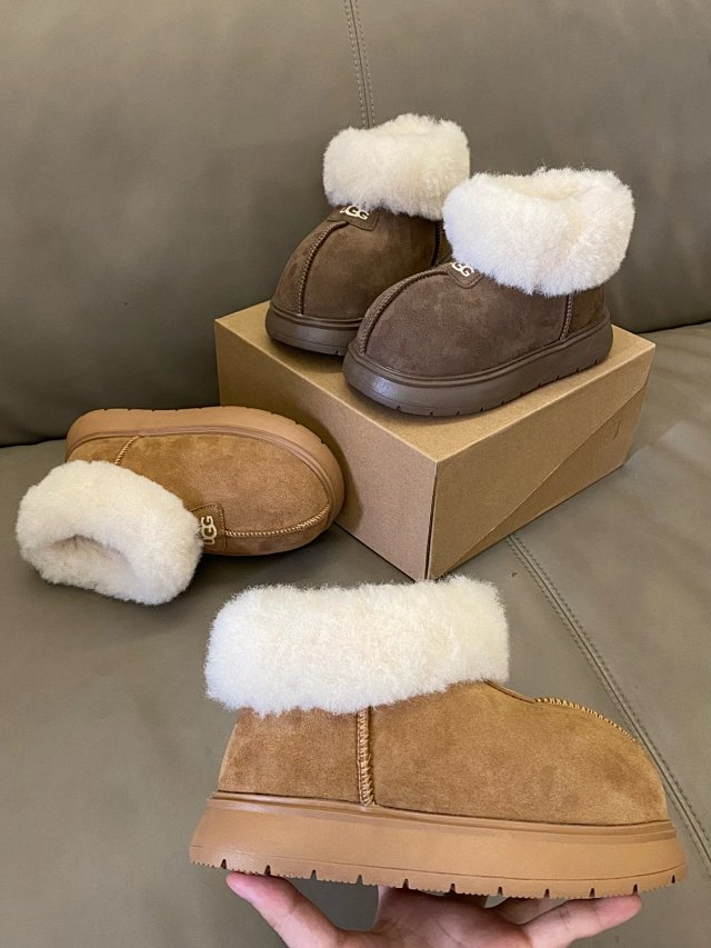 UGG Children's snow boots: seller detail photo 7