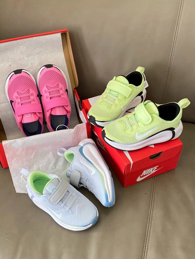 Nike children's Shoes: seller detail photo 12
