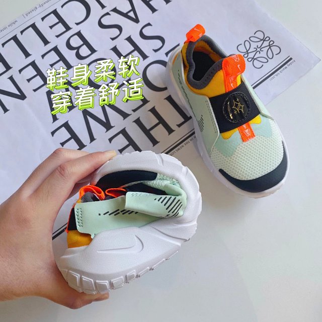 Nike FLEX RUNNER2 children's Shoes: seller detail photo 13