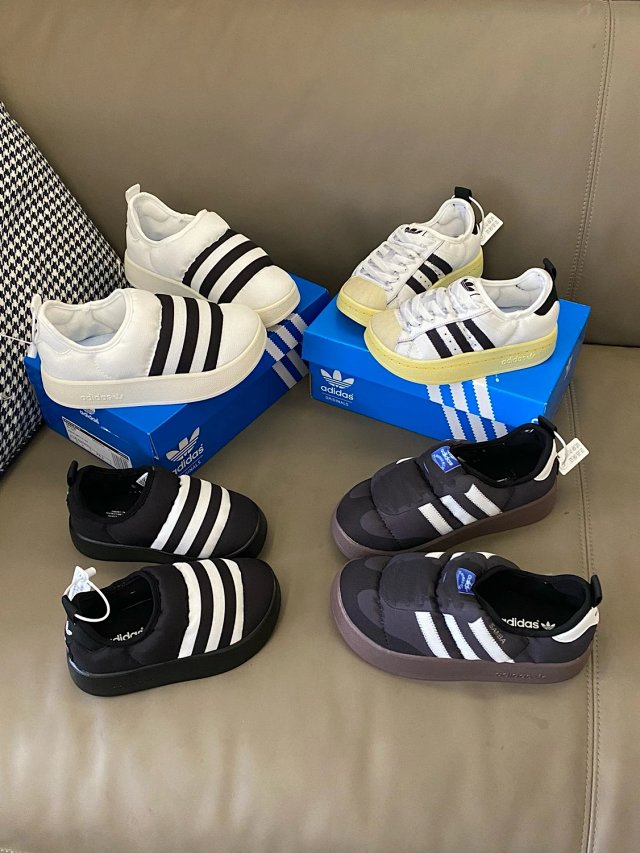 Adidas Children's Shoes: seller detail photo 11