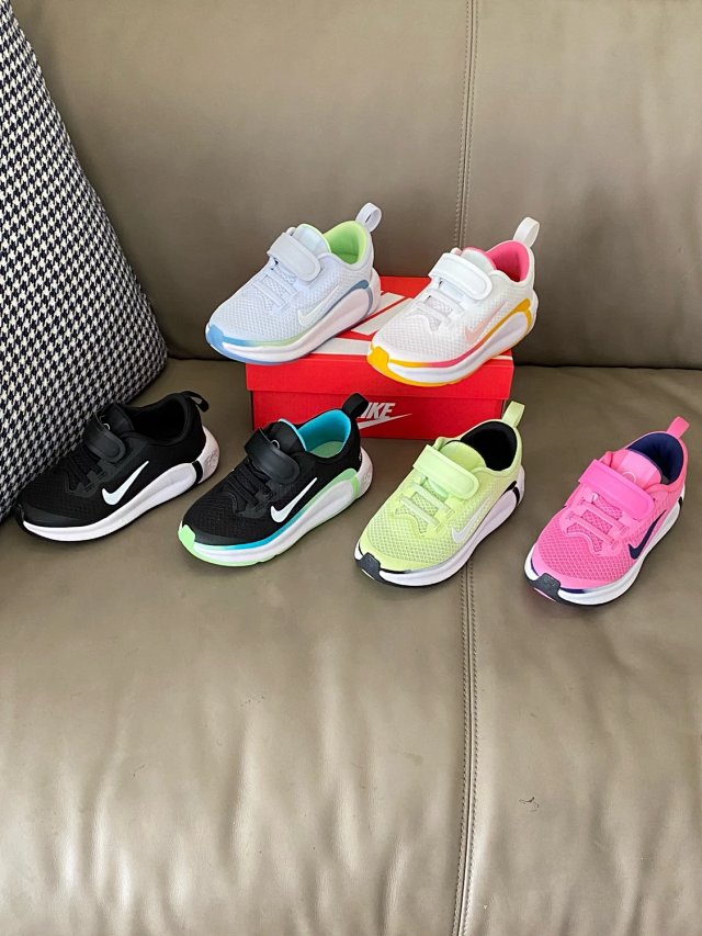 Nike children's Shoes: seller detail photo 13