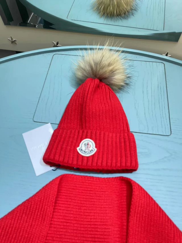 Moncler Children’s Set: seller detail photo 5
