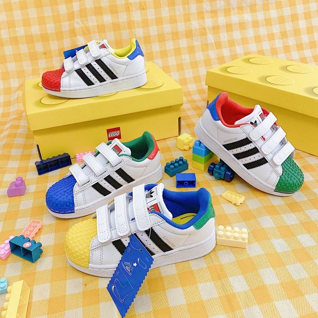 Adidas Children's Shoes: seller detail photo 5