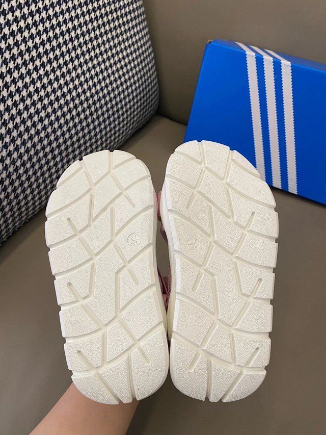 Adidas Children's Slippers Shoes: seller detail photo 10