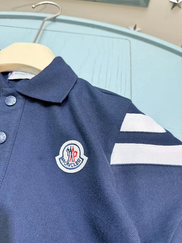 Moncler Children’s Set: seller detail photo 6
