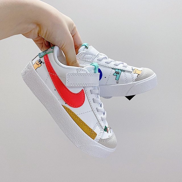 Nike Blazer 77 children's Shoes: seller detail photo 7