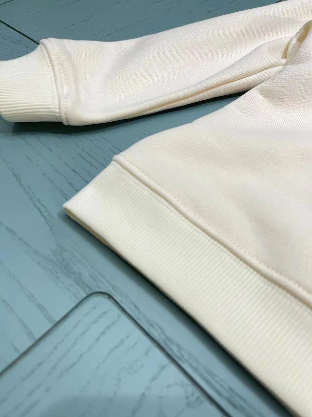 Gucci Children's Hoodie: seller detail photo 7