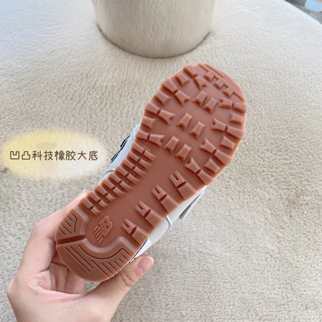 New Balance 574 children's Shoes: seller detail photo 12