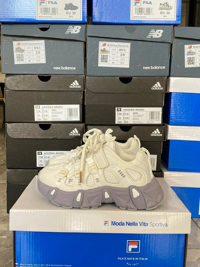 Fila Children's Shoes: seller detail photo 14