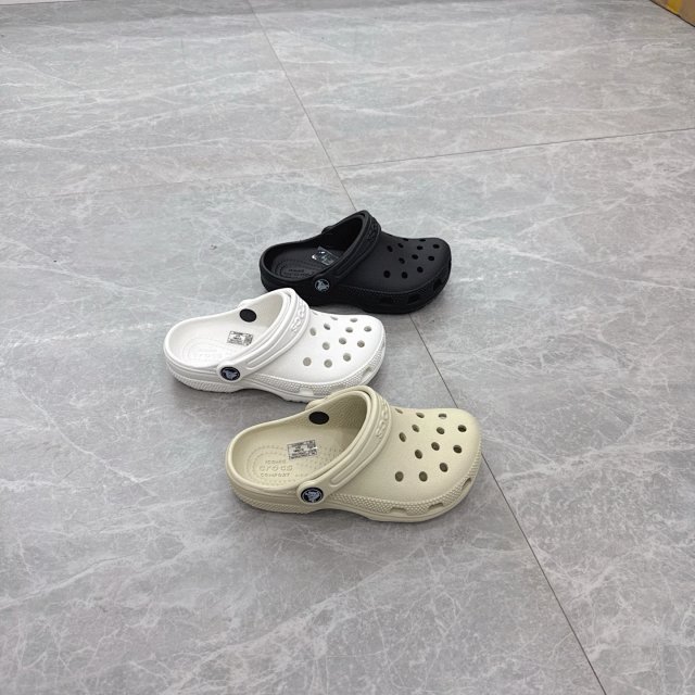 Crocs Children's Slippers Shoes: seller detail photo 6