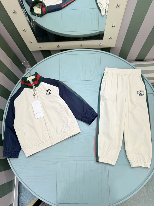 Gucci Children's Set: seller detail photo 3
