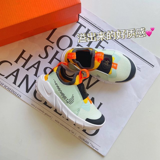 Nike FLEX RUNNER2 children's Shoes: seller detail photo 6