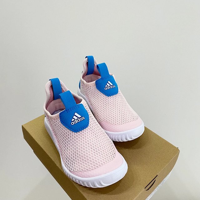 Adidas Children's Shoes: seller detail photo 3