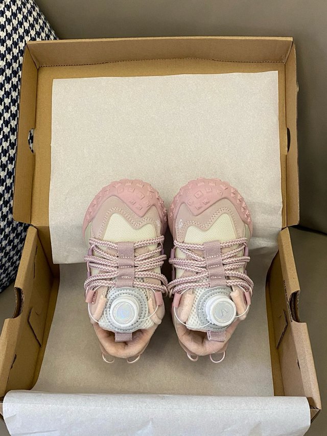 Nike ACG children’s Shoes: seller detail photo 4