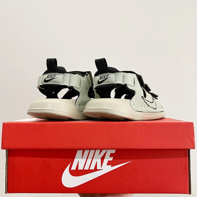 Nike children's Slippers Shoes: seller detail photo 13