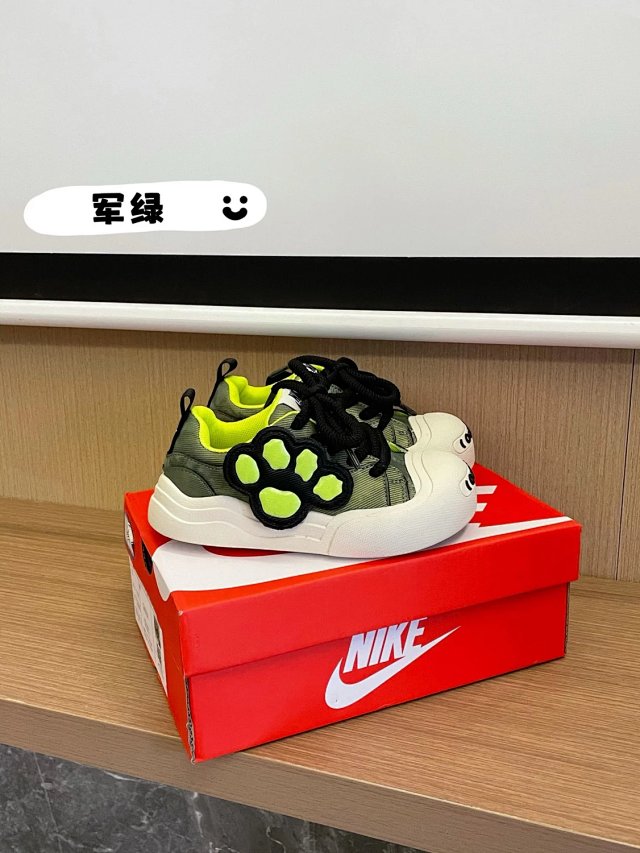 Nike children's Shoes: seller detail photo 14