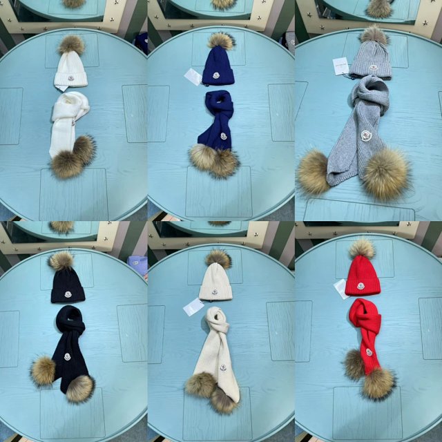 Moncler Children’s Set: seller detail photo 1