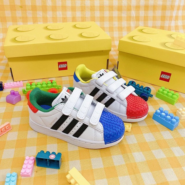 Adidas Children's Shoes: seller detail photo 4
