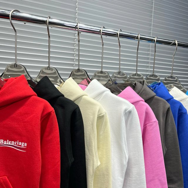 Balenciaga Children’s Hoodie: seller detail photo 3