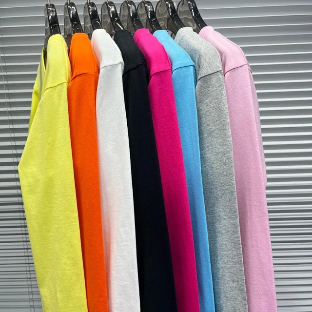 Balenciaga Children‘s Hoodie: seller detail photo 12