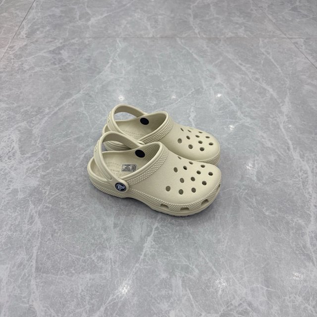Crocs Children's Slippers Shoes: seller detail photo 13