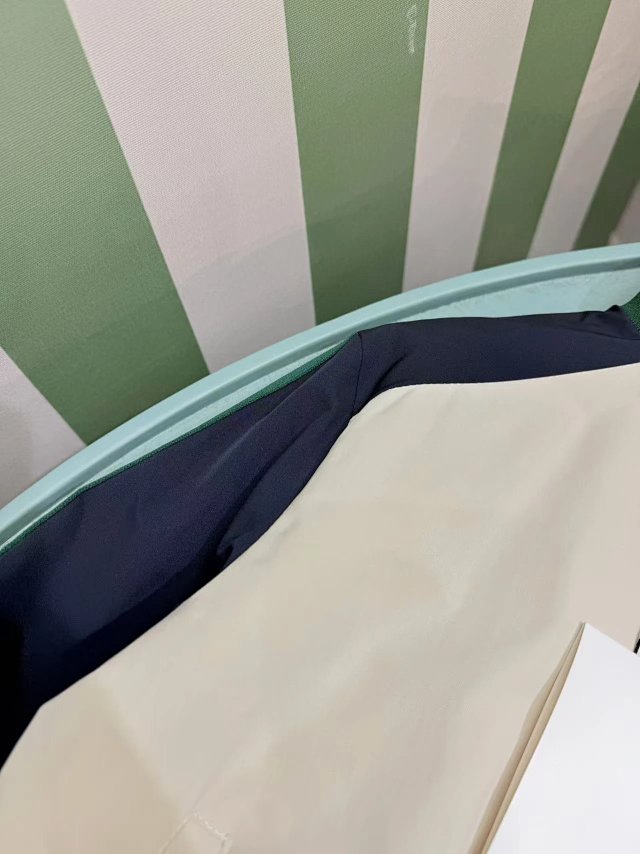 Gucci Children's Set: seller detail photo 7