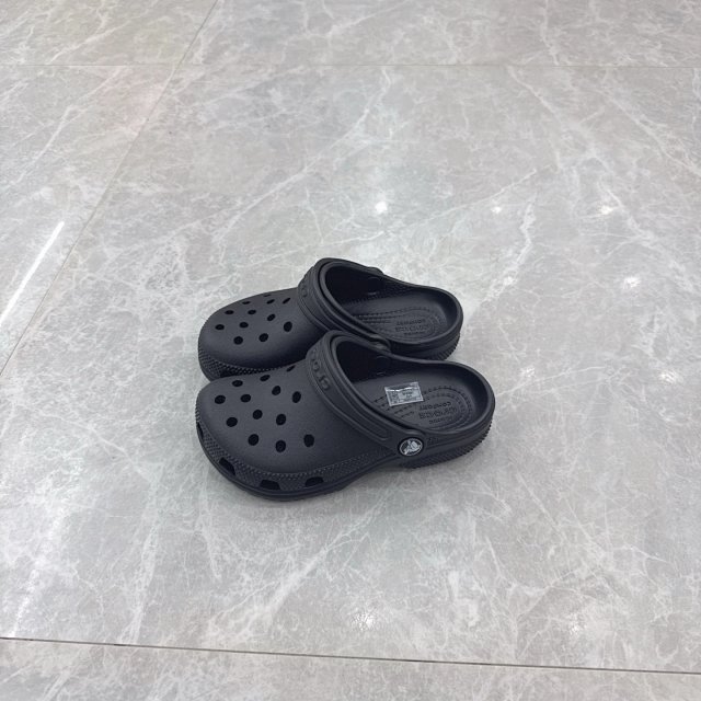 Crocs Children's Slippers Shoes: seller detail photo 9