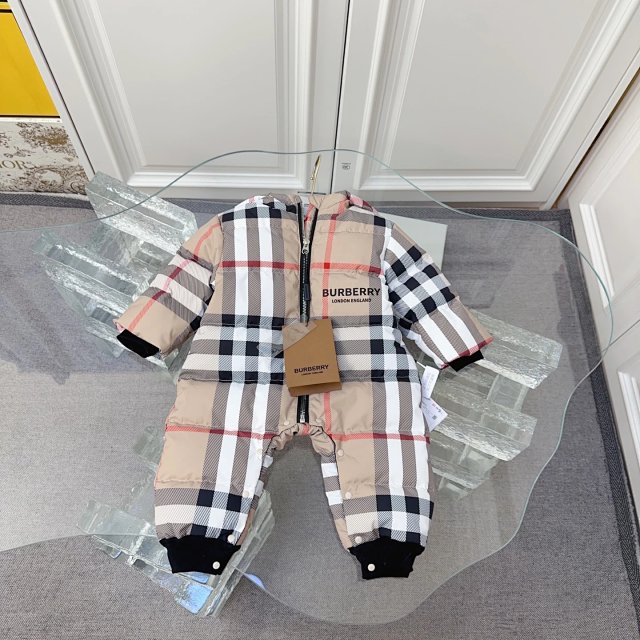 Burberry Children's Jumpsuit: seller detail photo 7