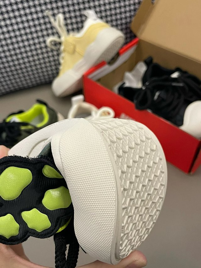 Nike children's Shoes: seller detail photo 10