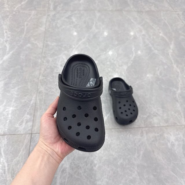 Crocs Children's Slippers Shoes: seller detail photo 8