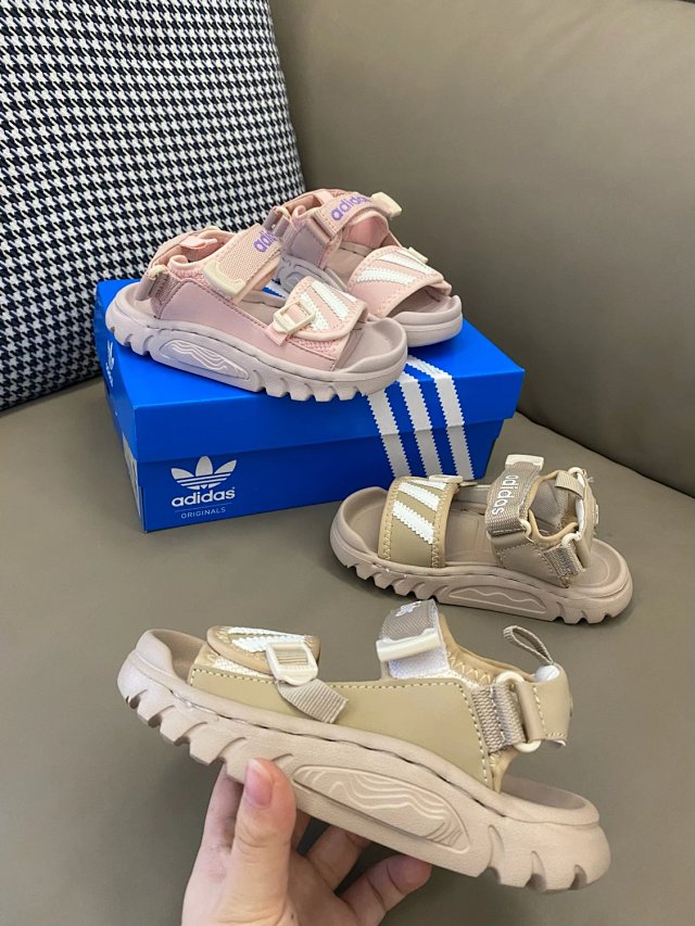 Adidas Children's Slippers Shoes: seller detail photo 3