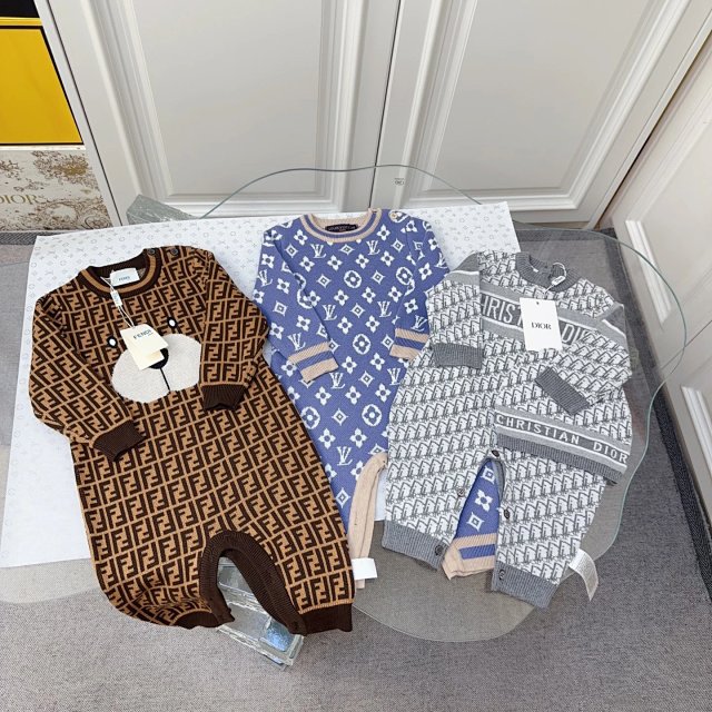 Dior Children's Jumpsuit: seller detail photo 2