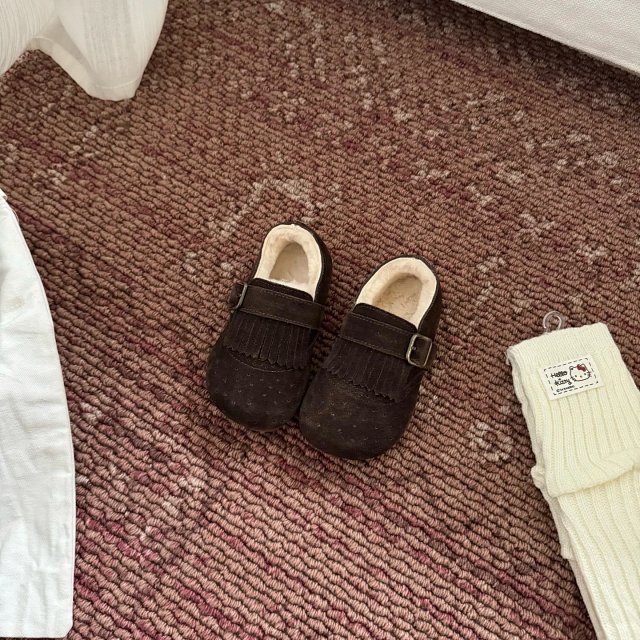 UGG Children's snow boots: seller detail photo 6
