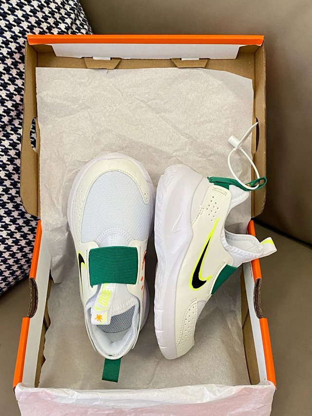 Nike Flex Runner3 children's Shoes: seller detail photo 13