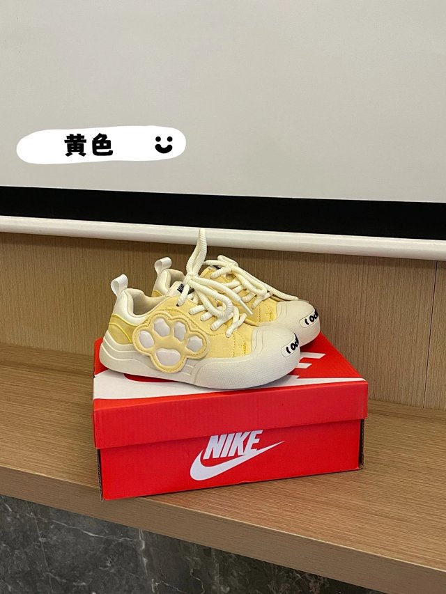 Nike children's Shoes: seller detail photo 13