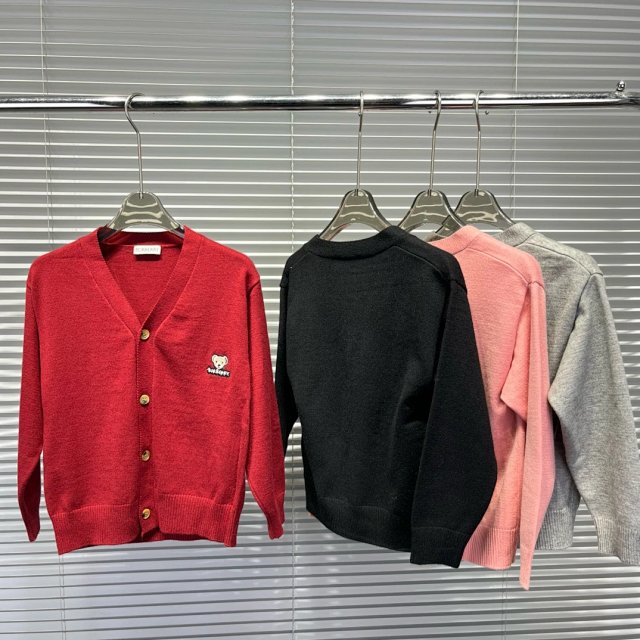 Burberry Children's Hoodie: seller detail photo 12
