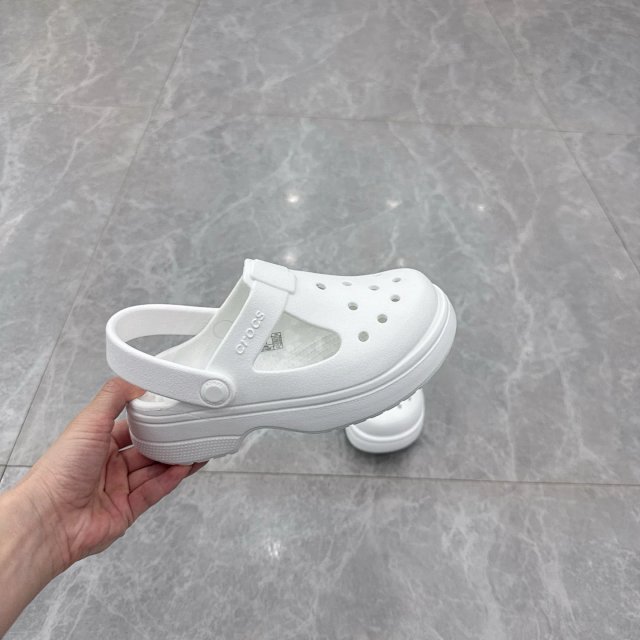 Crocs Children's Slippers Shoes: seller detail photo 13