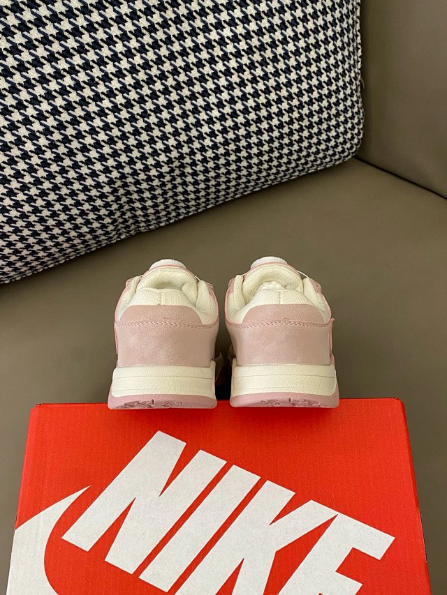 Nike children's Shoes: seller detail photo 8