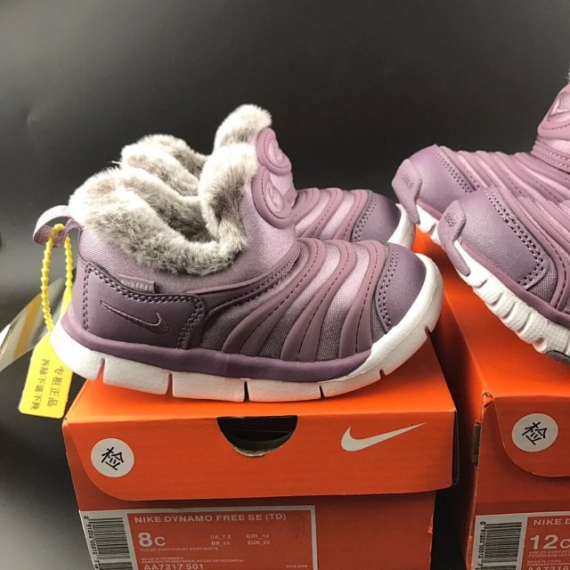 Nike children's Shoes: seller detail photo 3