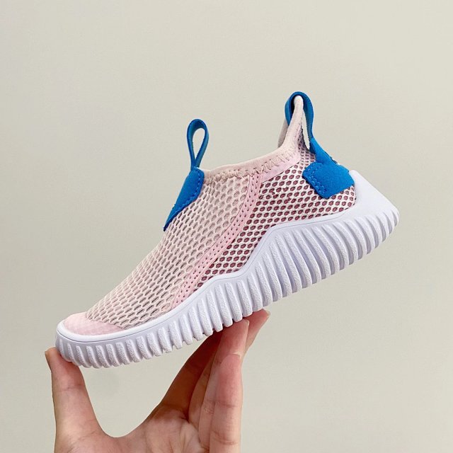 Adidas Children's Shoes: seller detail photo 6