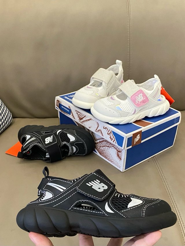 New Balance 920 children's Slippers Shoes: seller detail photo 7