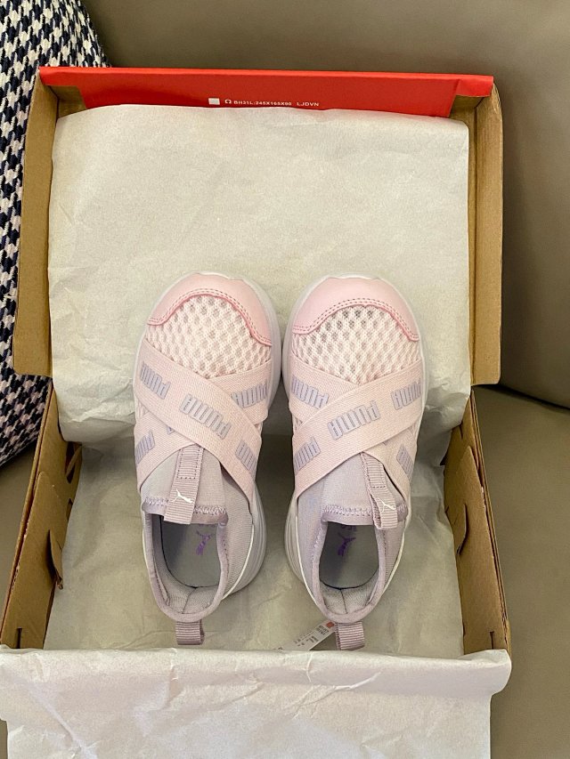 PUMA Children's Shoes: seller detail photo 8
