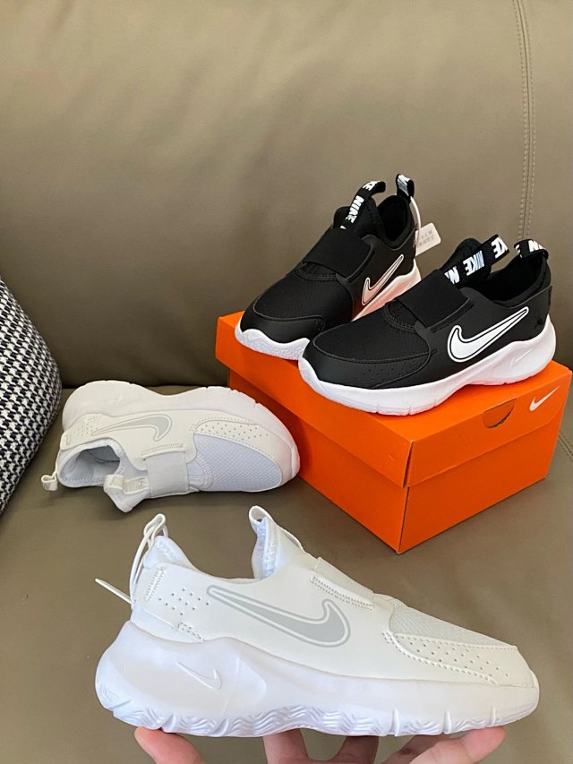 Nike Flex Runner3 children's Shoes: seller detail photo 14