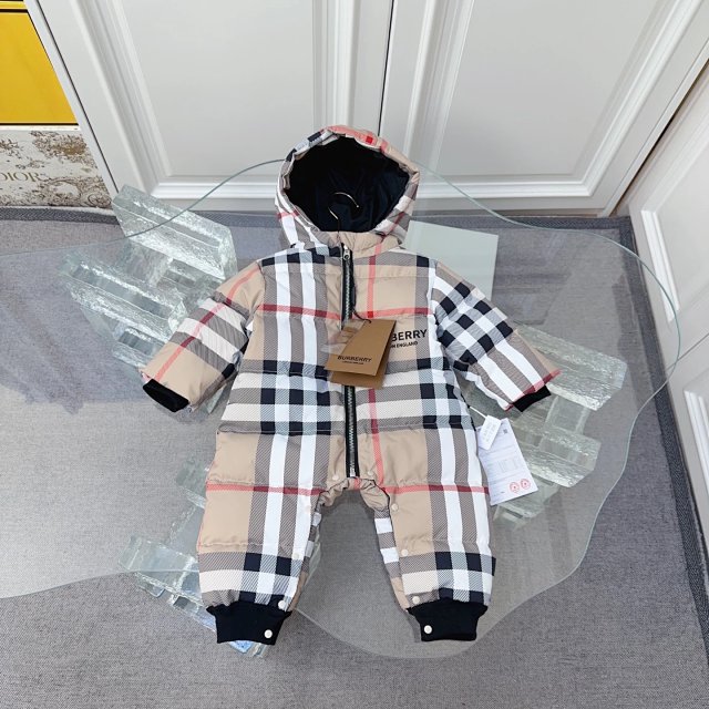 Burberry Children's Jumpsuit: seller detail photo 1