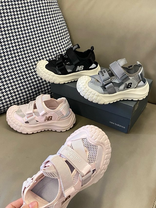 New Balance children's Slippers Shoes: seller detail photo 10