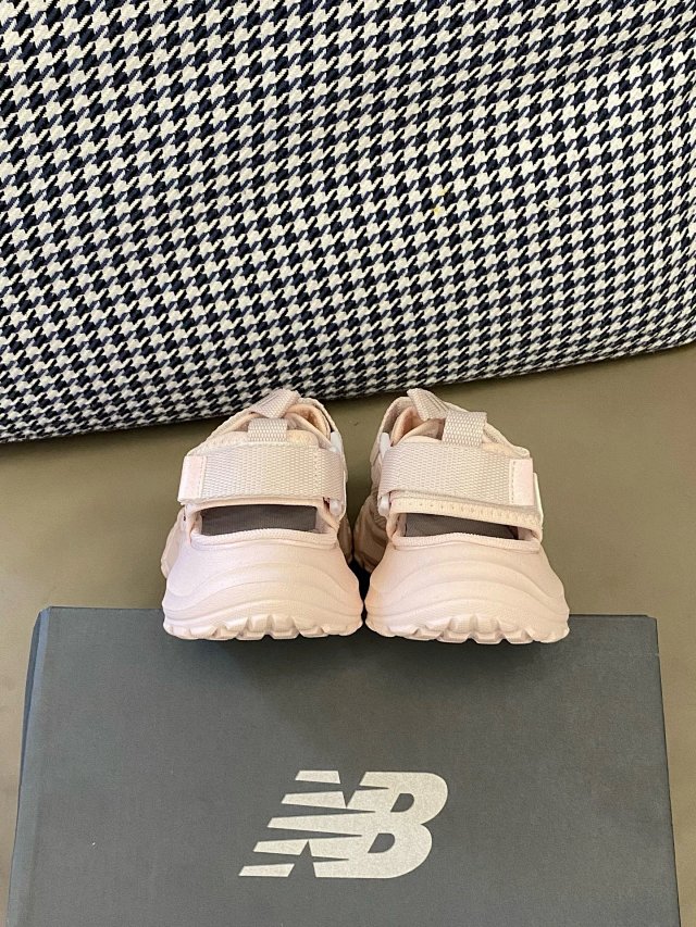 New Balance children's Slippers Shoes: seller detail photo 11