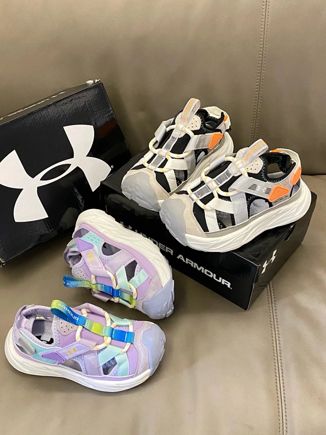 Under Armour Children's Shoes: seller detail photo 14