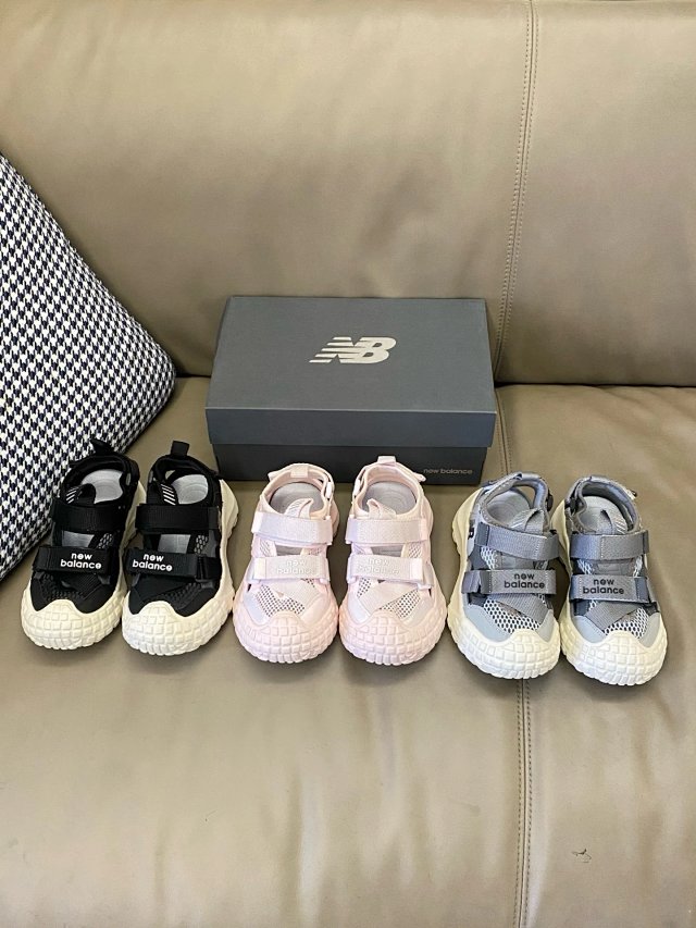 New Balance children's Slippers Shoes: seller detail photo 9