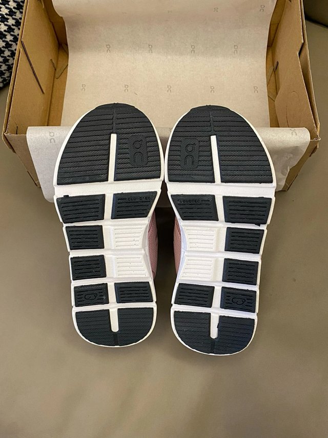 On Children's Shoes: seller detail photo 11